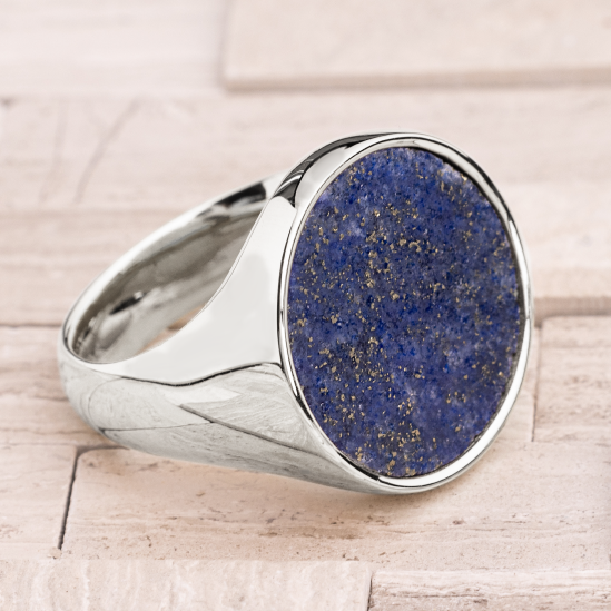 Circle signet ring in Palladium Silver, Extra Large with a Wide style band and a Lapis inlay.
